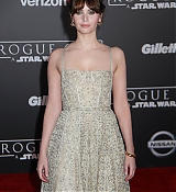 Rogue_One_A_Star_Wars_Story_Premiere_in_Hollywood_2817229.jpg